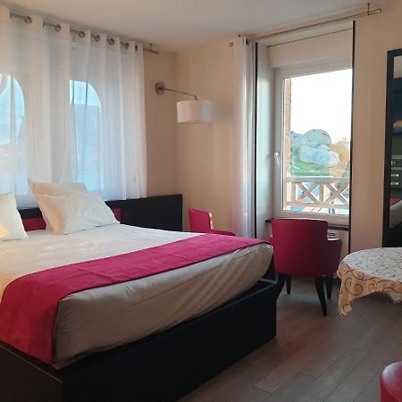 Logis Hotel Saint Guirec Et De La Plage Перос-Гирек Екстериор снимка