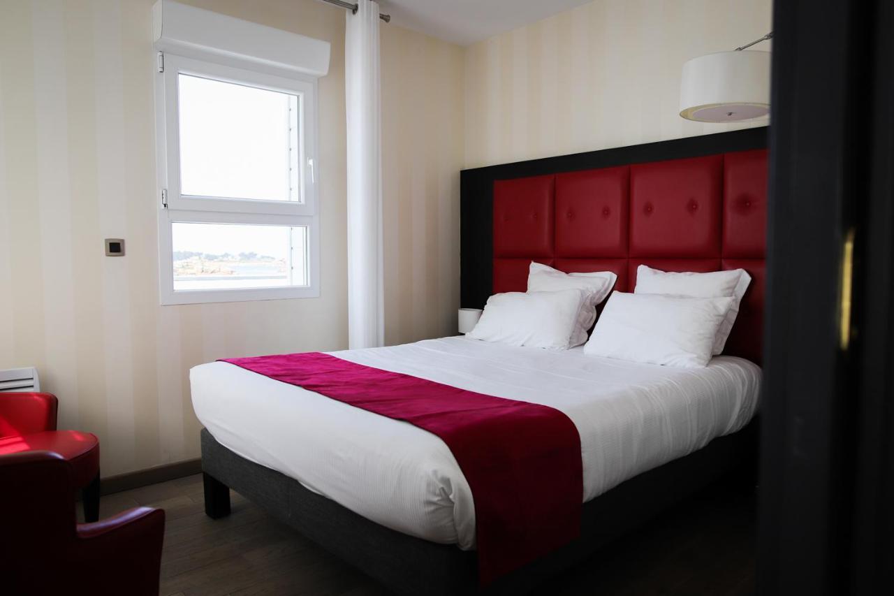 Logis Hotel Saint Guirec Et De La Plage Перос-Гирек Екстериор снимка