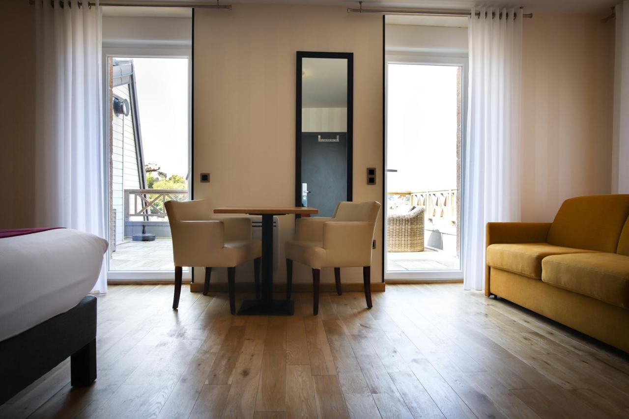 Logis Hotel Saint Guirec Et De La Plage Перос-Гирек Екстериор снимка