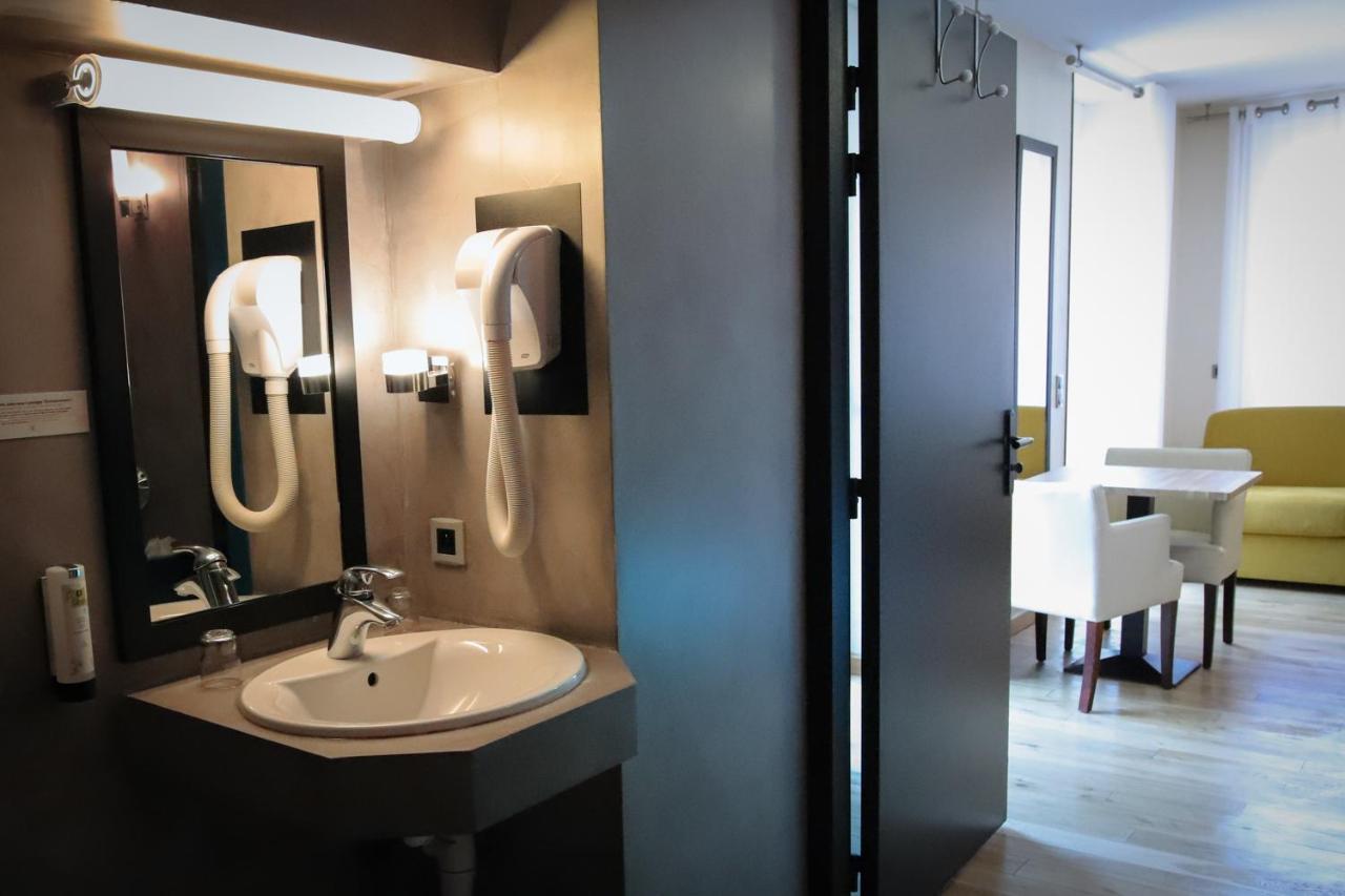 Logis Hotel Saint Guirec Et De La Plage Перос-Гирек Екстериор снимка