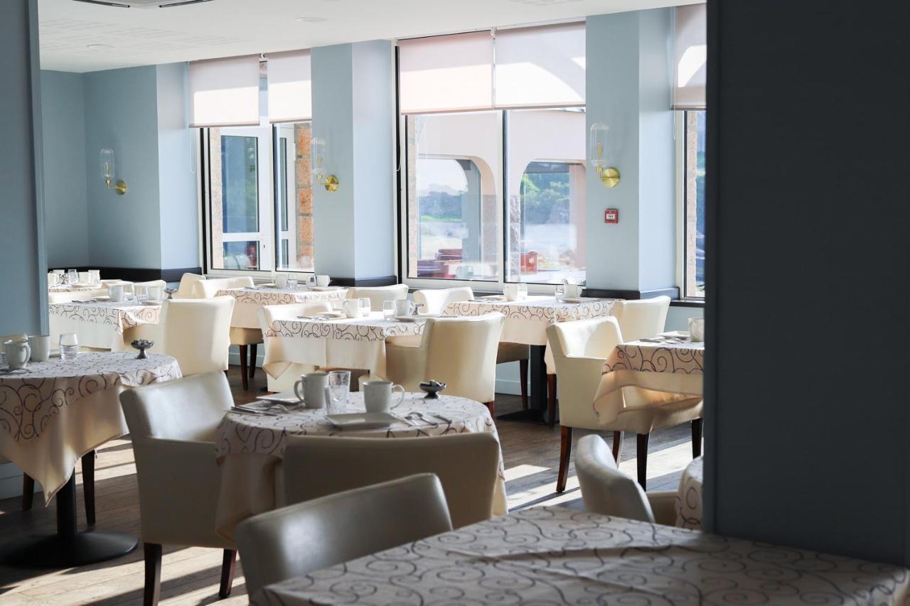 Logis Hotel Saint Guirec Et De La Plage Перос-Гирек Екстериор снимка